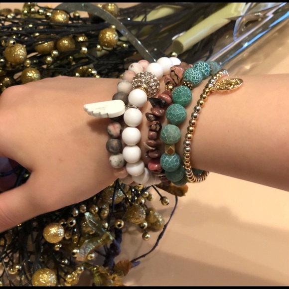 Fashion Style Bracelet - Picture 3 of 5